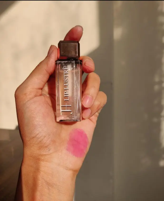 Colour Changing Lip Lustre